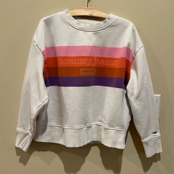 EUC Tommy Jeans Cropped sweatshirt size Medium - Picture 6 of 12